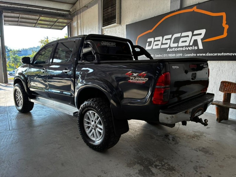 HILUX 3.0 SRV 4X4 CD 16V TURBO INTERCOOLER DIESEL 4P AUTOMÁTICO - 2014 - BOM PRINCíPIO