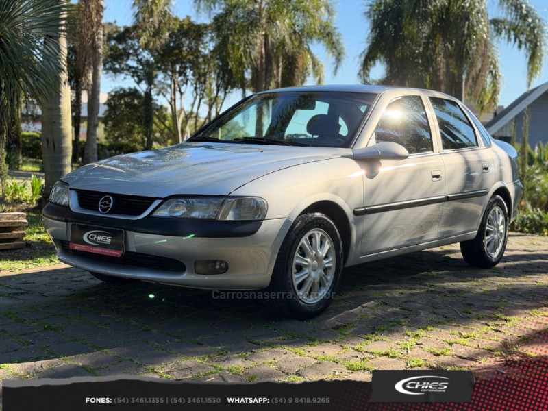 VECTRA 2.2 MPFI CD 16V GASOLINA 4P MANUAL - 1999 - CARLOS BARBOSA