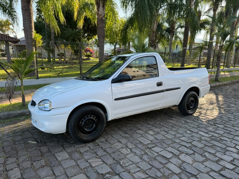 CORSA 1.6 MPFI STD CS PICK-UP 8V GASOLINA 2P MANUAL - 2002 - FELIZ
