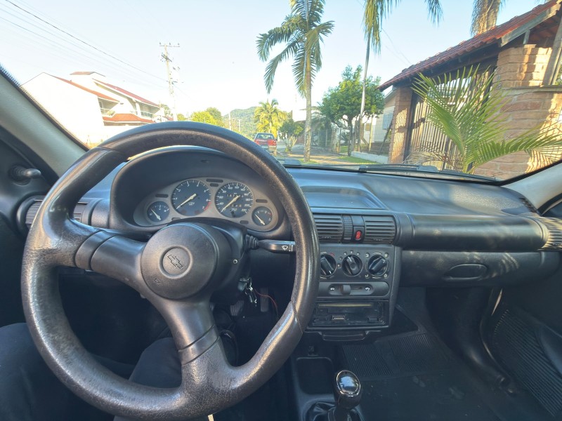 CORSA 1.6 MPFI STD CS PICK-UP 8V GASOLINA 2P MANUAL - 2002 - FELIZ