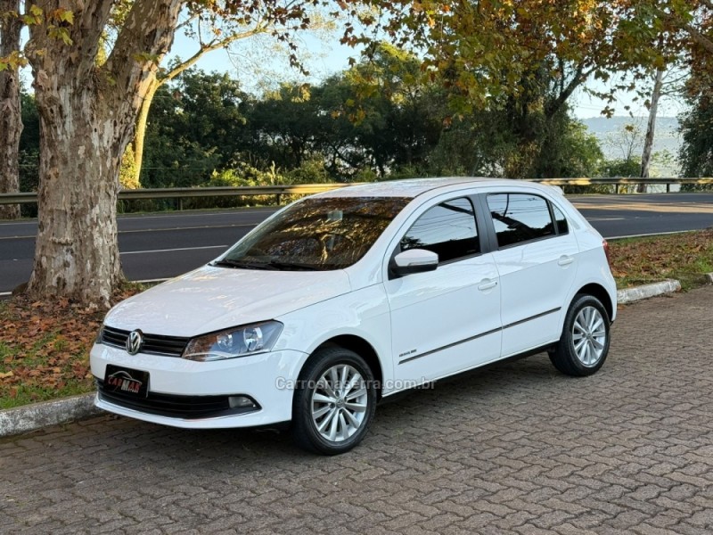 GOL 1.6 MI HIGHLINE 8V FLEX 4P MANUAL - 2014 - DOIS IRMãOS