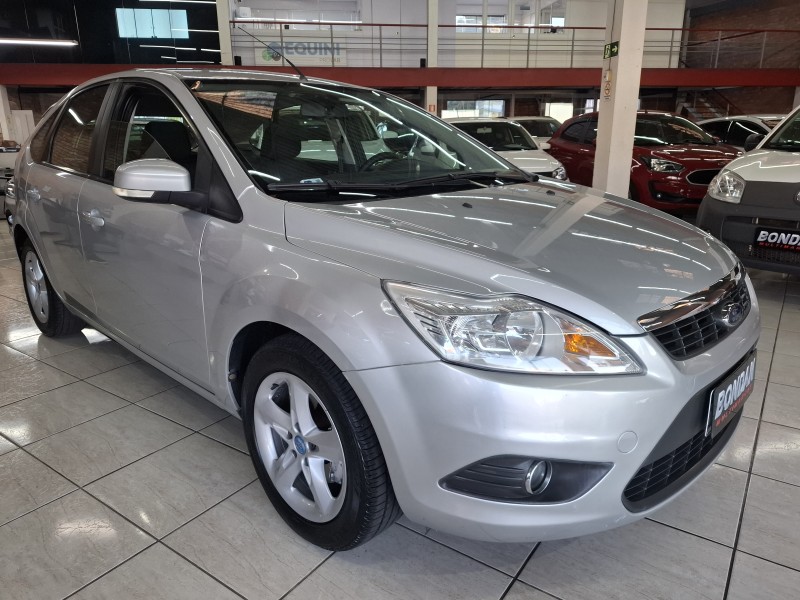 FOCUS 1.6 GLX 16V FLEX 4P MANUAL - 2013 - FARROUPILHA