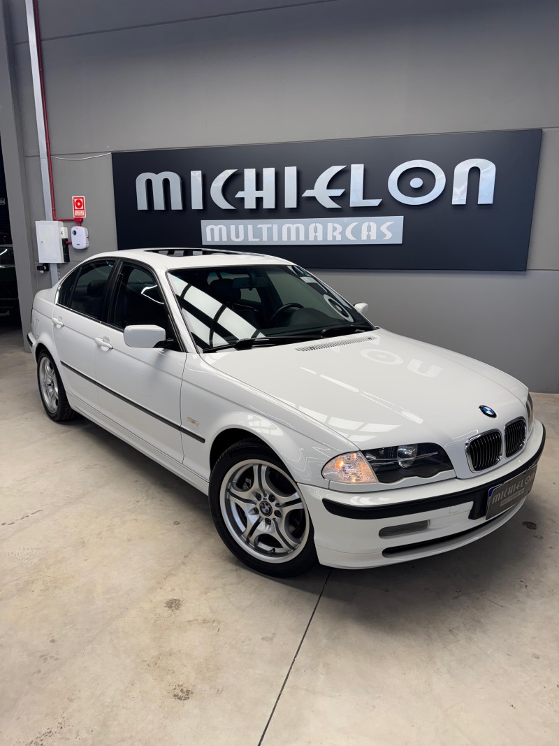325I 2.5 SEDAN 24V GASOLINA 4P AUTOMÁTICO - 2001 - CAXIAS DO SUL