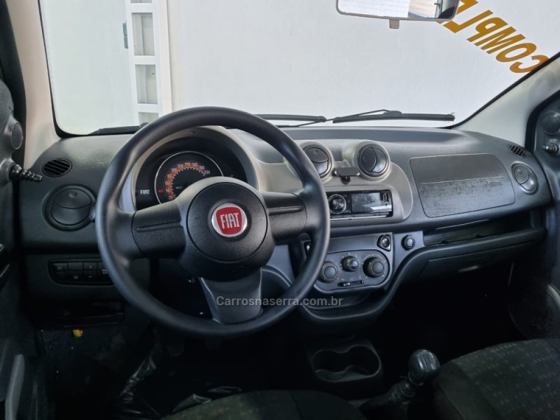 UNO 1.0 EVO VIVACE 8V FLEX 4P MANUAL - 2014 - VACARIA