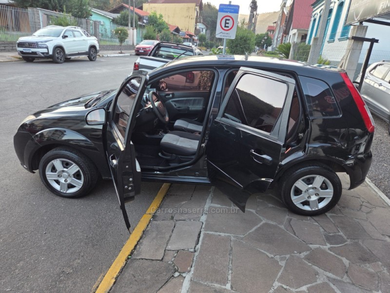 FIESTA 1.0 MPI CLASS 8V GASOLINA 4P MANUAL - 2010 - PICADA CAFé