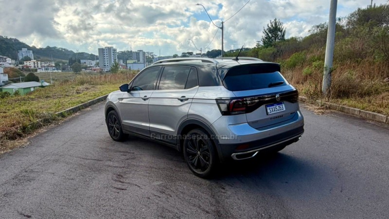 T-CROSS 1.4 HIGHLINE TSI 16V FLEX 4P AUTOMÁTICO - 2024 - CAXIAS DO SUL