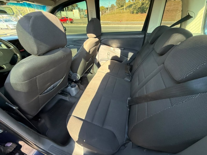 IDEA 1.4 MPI ELX 8V FLEX 4P MANUAL - 2010 - FARROUPILHA