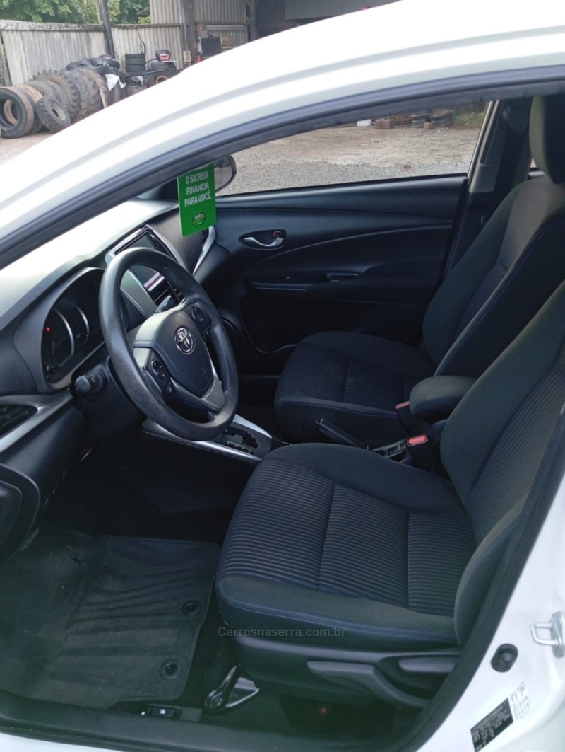 YARIS 1.5 16V XL PLUS TECH FLEX AUTOMÁTICO - 2020 - PICADA CAFé