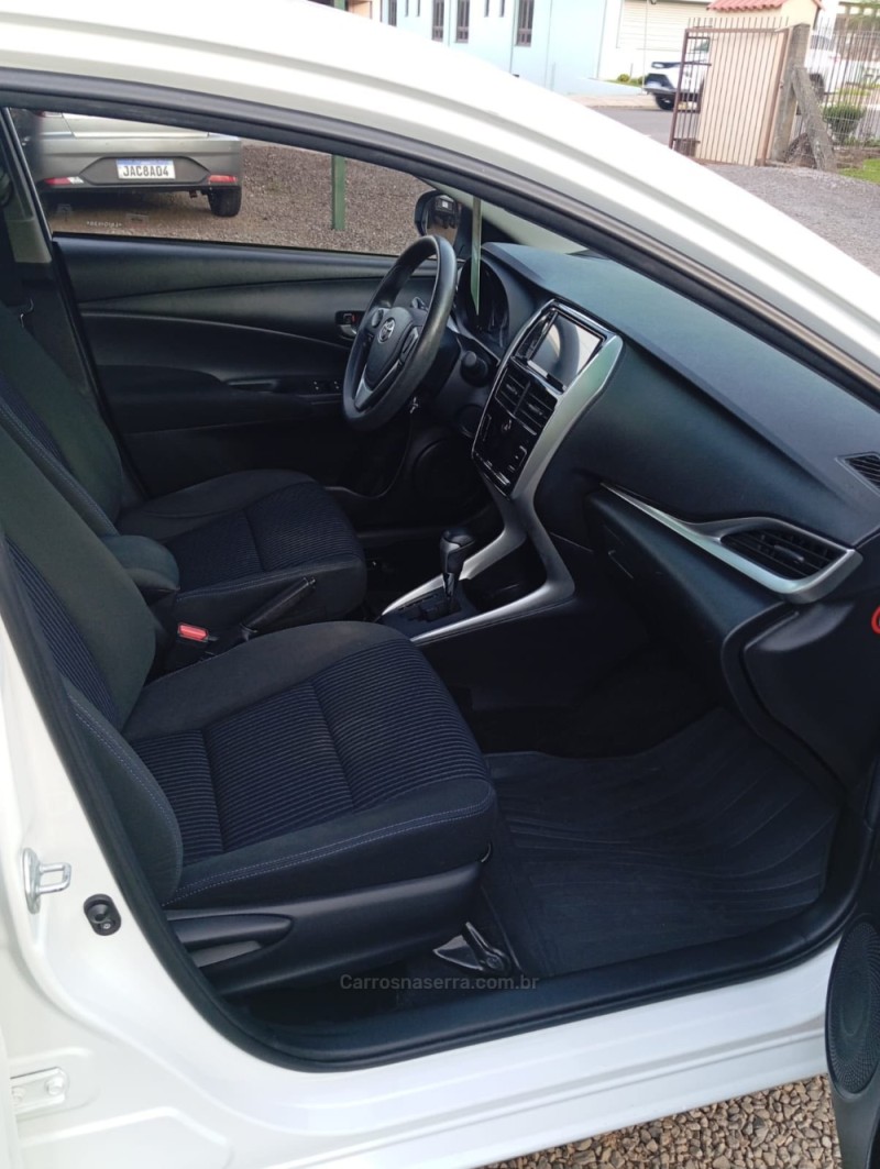 YARIS 1.5 16V XL PLUS TECH FLEX AUTOMÁTICO - 2020 - PICADA CAFé