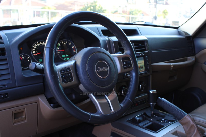 CHEROKEE 3.7 LIMITED 4X4 V6 12V GASOLINA 4P AUTOMÁTICO - 2012 - CAXIAS DO SUL