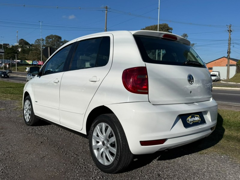 FOX 1.0 MI 8V FLEX 4P MANUAL - 2013 - FARROUPILHA