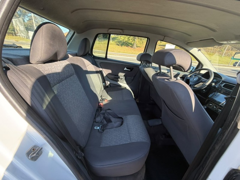 FOX 1.0 MI 8V FLEX 4P MANUAL - 2013 - FARROUPILHA