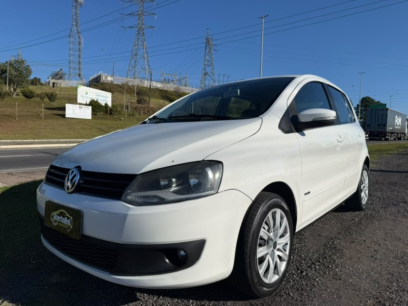 FOX 1.0 MI 8V FLEX 4P MANUAL - 2013 - FARROUPILHA