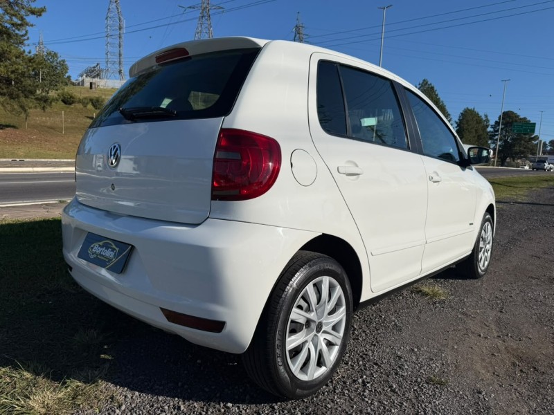 FOX 1.0 MI 8V FLEX 4P MANUAL - 2013 - FARROUPILHA