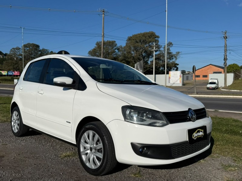 FOX 1.0 MI 8V FLEX 4P MANUAL - 2013 - FARROUPILHA
