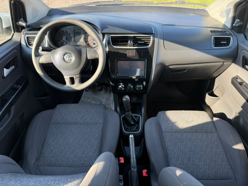 FOX 1.0 MI 8V FLEX 4P MANUAL - 2013 - FARROUPILHA