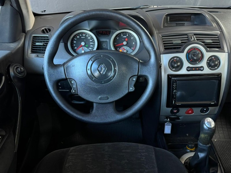 MÉGANE 1.6 DYNAMIQUE 16V FLEX 4P MANUAL - 2009 - CAXIAS DO SUL