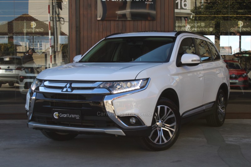 outlander 2.0 16v gasolina 4p automatico 2016 caxias do sul