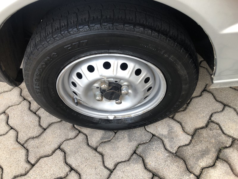 UNO 1.0 IE MILLE EP 8V GASOLINA 2P MANUAL - 1996 - VALE REAL