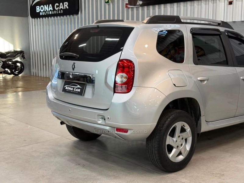 DUSTER 1.6 DYNAMIQUE 4X2 16V FLEX 4P MANUAL - 2013 - CAXIAS DO SUL