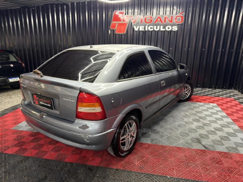 ASTRA 1.8 MPFI GL 8V GASOLINA 2P MANUAL - 2001 - CAXIAS DO SUL