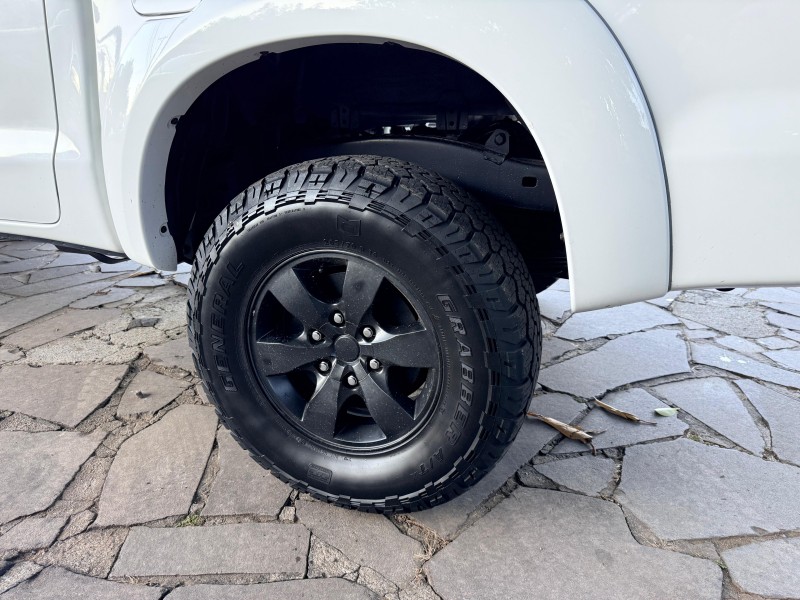 HILUX 2.7 SRV 4X4 CD 16V FLEX 4P AUTOMÁTICO - 2013 - TRêS COROAS