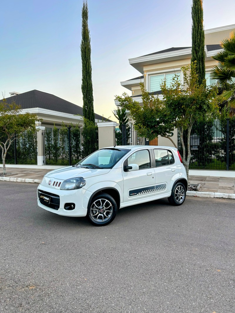 UNO 1.4 EVO SPORTING 8V FLEX 4P MANUAL - 2014 - BENTO GONçALVES