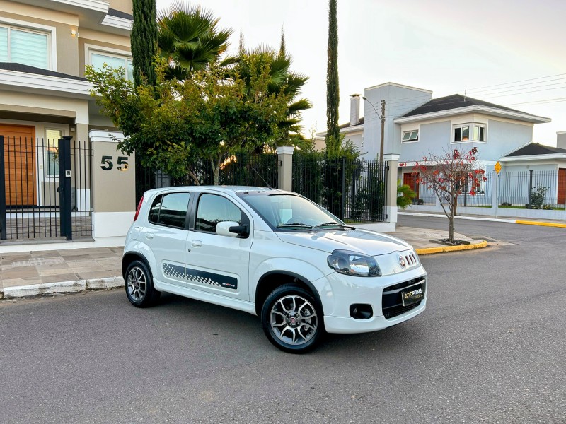 UNO 1.4 EVO SPORTING 8V FLEX 4P MANUAL - 2014 - BENTO GONçALVES