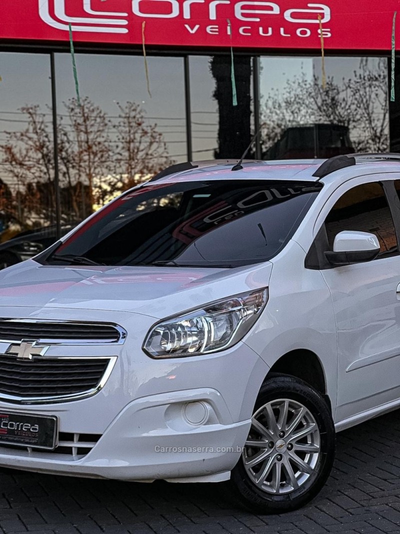 SPIN 1.8 LT 8V FLEX 4P MANUAL - 2015 - CANELA