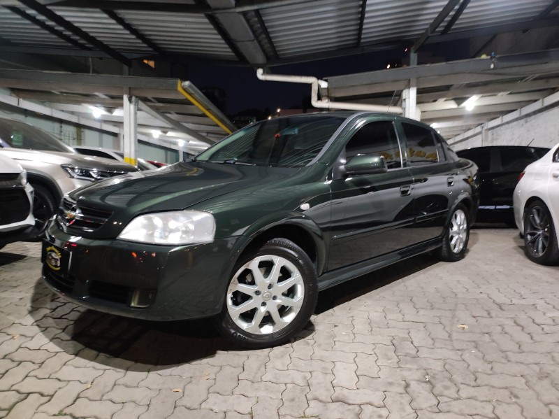 ASTRA 2.0 MPFI ADVANTAGE SEDAN 8V FLEX 4P MANUAL - 2011 - CAXIAS DO SUL