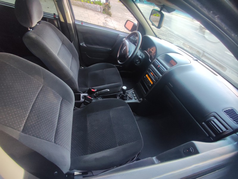 ASTRA 2.0 MPFI ADVANTAGE SEDAN 8V FLEX 4P MANUAL - 2011 - CAXIAS DO SUL