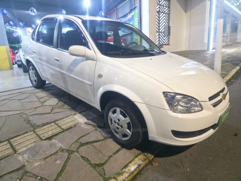 CLASSIC 1.0 MPFI LS 8V GASOLINA 4P MANUAL - 2013 - BENTO GONçALVES