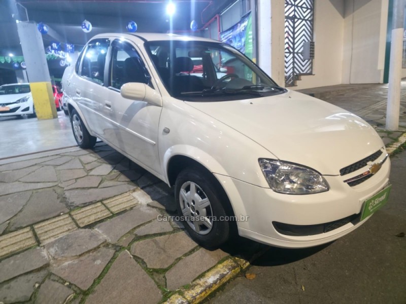 CLASSIC 1.0 MPFI LS 8V GASOLINA 4P MANUAL - 2013 - BENTO GONçALVES