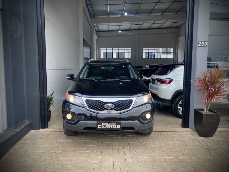 SORENTO EX 3.5 L V6 4X4 AUTOMÁTICO - 2012 - LAJEADO