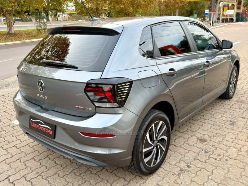 POLO 1.0 170 TSI 12V HIGHLINE FLEX 4P AUTOMÁTICO - 2024 - ESTâNCIA VELHA