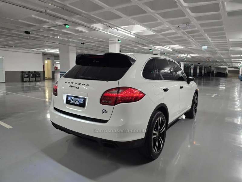 CAYENNE 4.5 S 4X4 V8 32V GASOLINA 4P TIPTRONIC - 2012 - PORTO ALEGRE