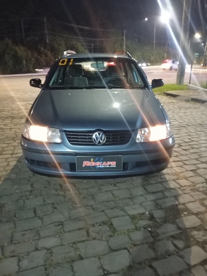 PARATI 2.0 MI 8V GASOLINA 4P MANUAL G.III - 2001 - CAXIAS DO SUL