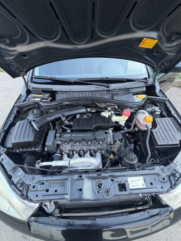 CORSA 1.4 MPFI MAXX SEDAN 8V FLEX 4P MANUAL - 2011 - CAXIAS DO SUL