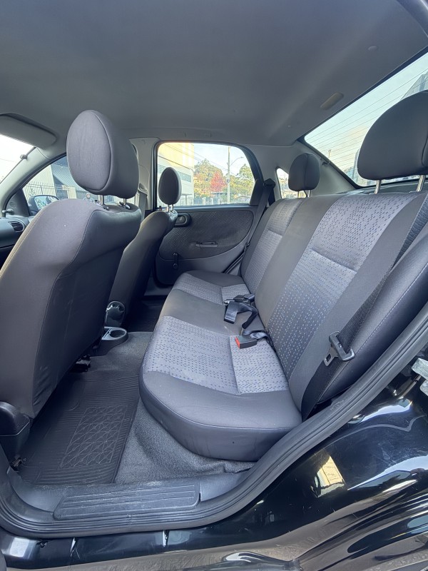 CORSA 1.4 MPFI MAXX SEDAN 8V FLEX 4P MANUAL - 2011 - CAXIAS DO SUL