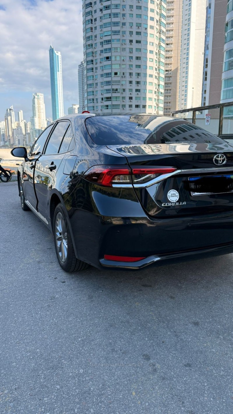 COROLLA 2.0 GLI 16V FLEX 4P AUTOMÁTICO - 2022 - CAXIAS DO SUL