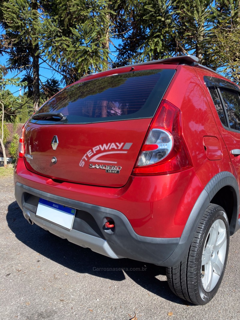 SANDERO 1.6 STEPWAY 16V FLEX 4P MANUAL - 2011 - FARROUPILHA