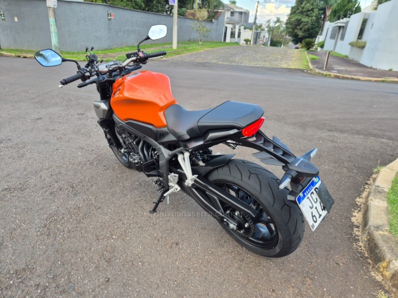 CBR 650R  - 2024 - SãO LEOPOLDO