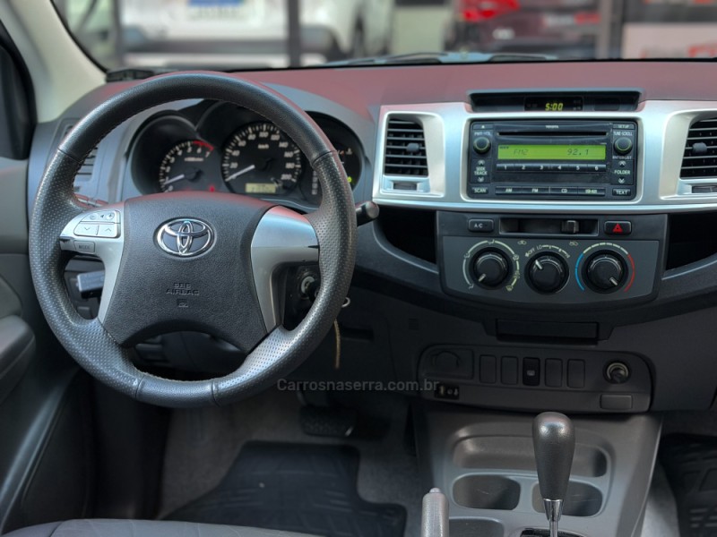 HILUX 2.7 SR 4X2 CD 16V GASOLINA 4P AUTOMÁTICO - 2013 - ESTâNCIA VELHA