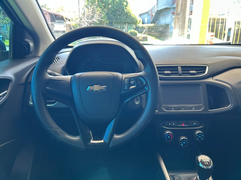 ONIX 1.4 MPFI LTZ 8V FLEX 4P MANUAL - 2016 - CANELA