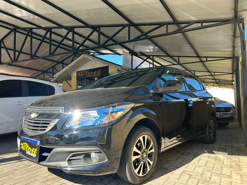 ONIX 1.4 MPFI LTZ 8V FLEX 4P MANUAL - 2016 - CANELA