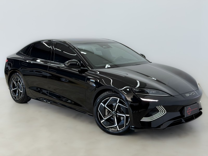seal awd eletrico 4p automatico 2024 caxias do sul