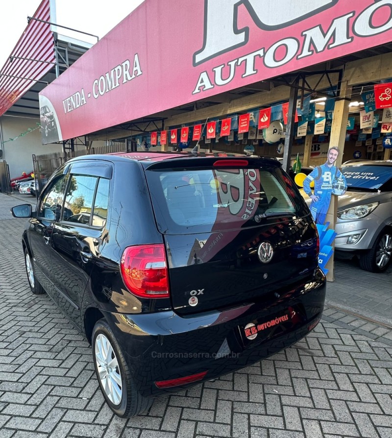 FOX 1.0 MI TREND 8V FLEX 4P MANUAL - 2012 - PAROBé
