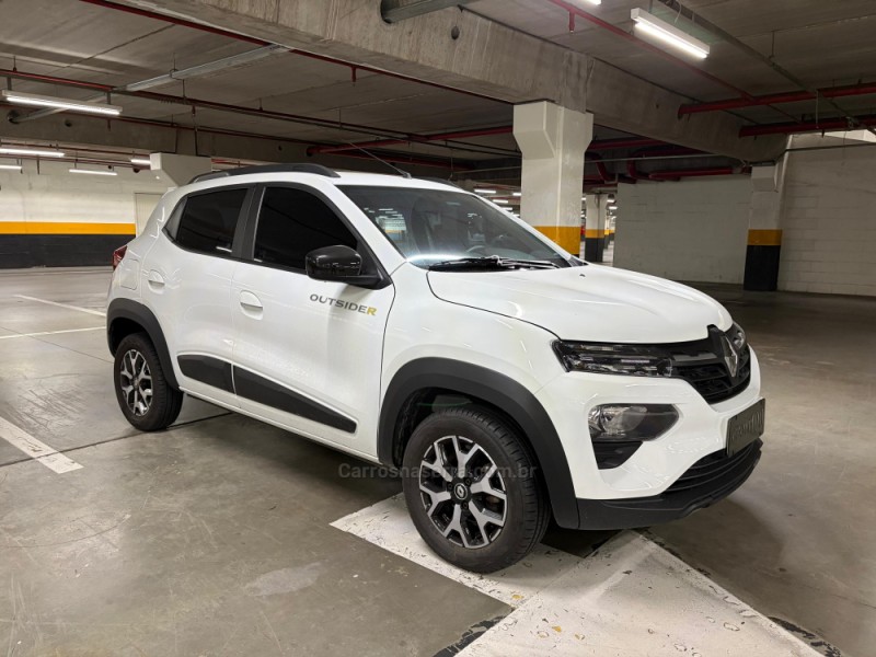 kwid 1.0 12v outsider flex 4p manual 2023 caxias do sul
