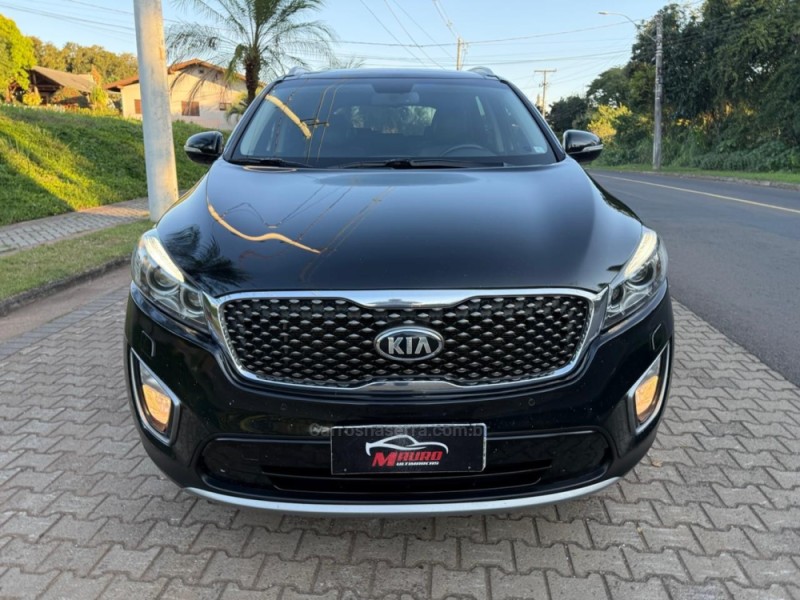 SORENTO 3.3 EX V6 24V GASOLINA 4P 7 LUGARES AUTOMATICO - 2016 - IVOTI