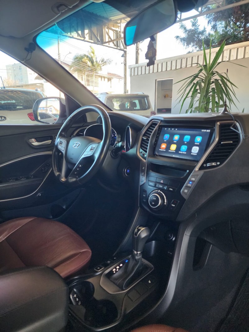 SANTA FÉ 3.3 MPFI 4X4 7 LUGARES V6 270CV GASOLINA 4P AUTOMÁTICO - 2015 - CAXIAS DO SUL